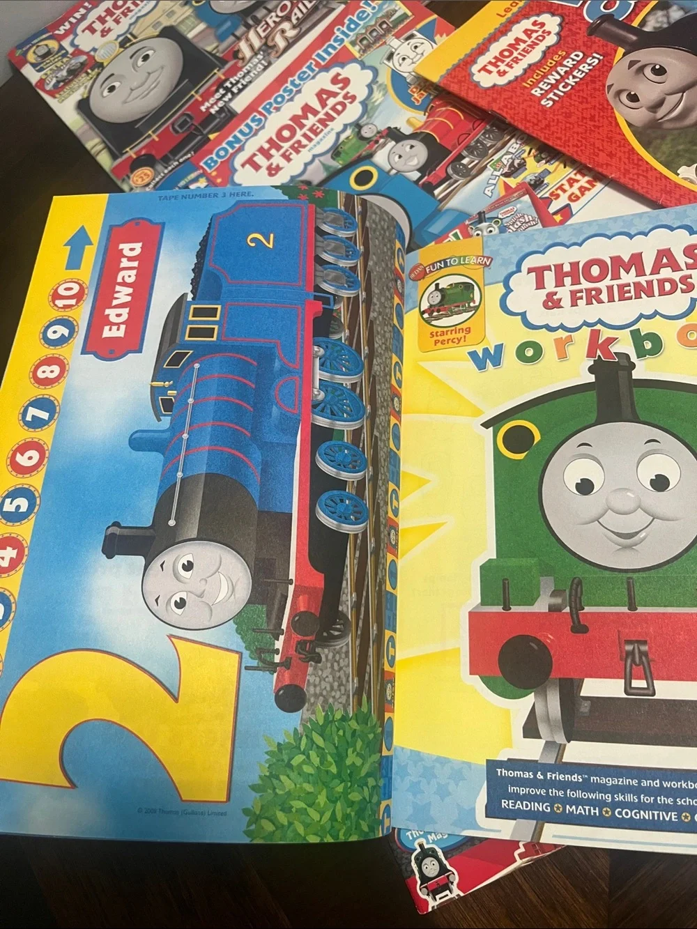Thomas & Friends lot of 5 magazines 2009-2010 unused  train Thomas